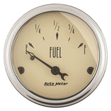 AutoMeter Traditional incandescent lighting illuminates around the perimeter of the dial 1815