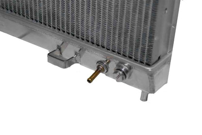 CSF Cooling - Racing & High Performance Division 04-14 Nissan Titan / 05-14 Armada / 04-13 Infiniti QX56 All-Aluminum Radiator 3328