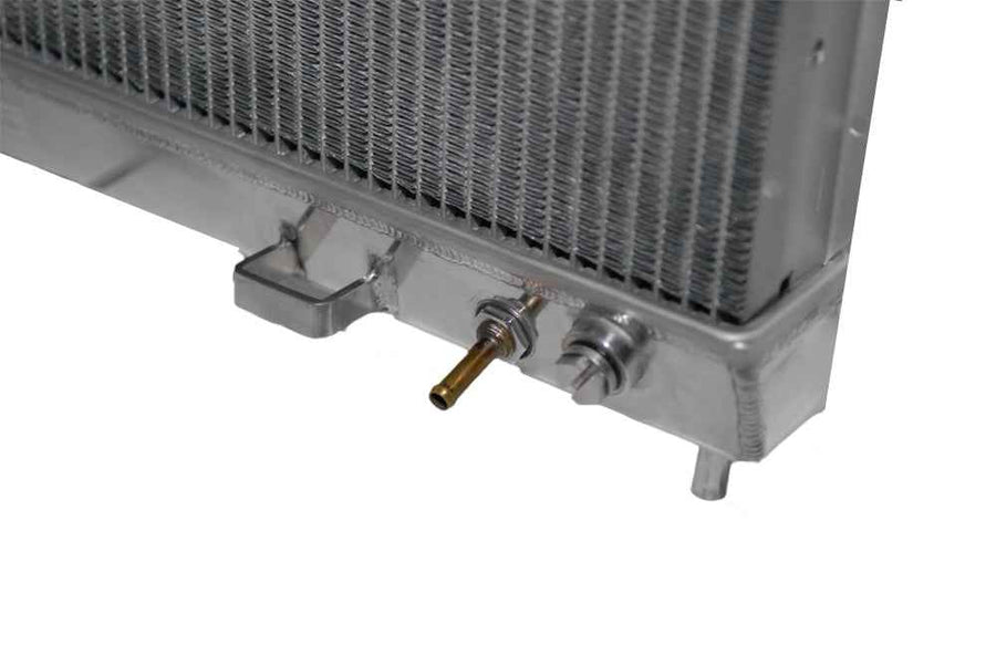 CSF Cooling - Racing & High Performance Division 04-14 Nissan Titan / 05-14 Armada / 04-13 Infiniti QX56 All-Aluminum Radiator 3328