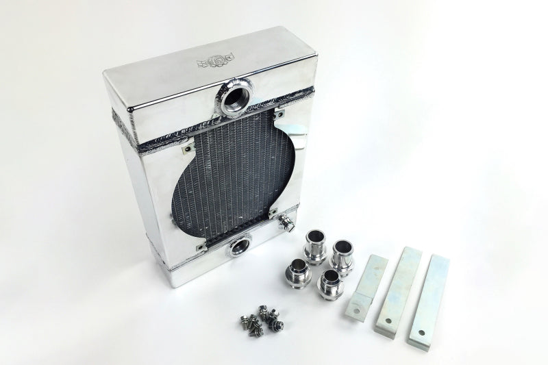 CSF Universal Drag Race / Tuck Radiator — 9in SPAL Fan | 10.5in x 10in x 3.6in | 7065