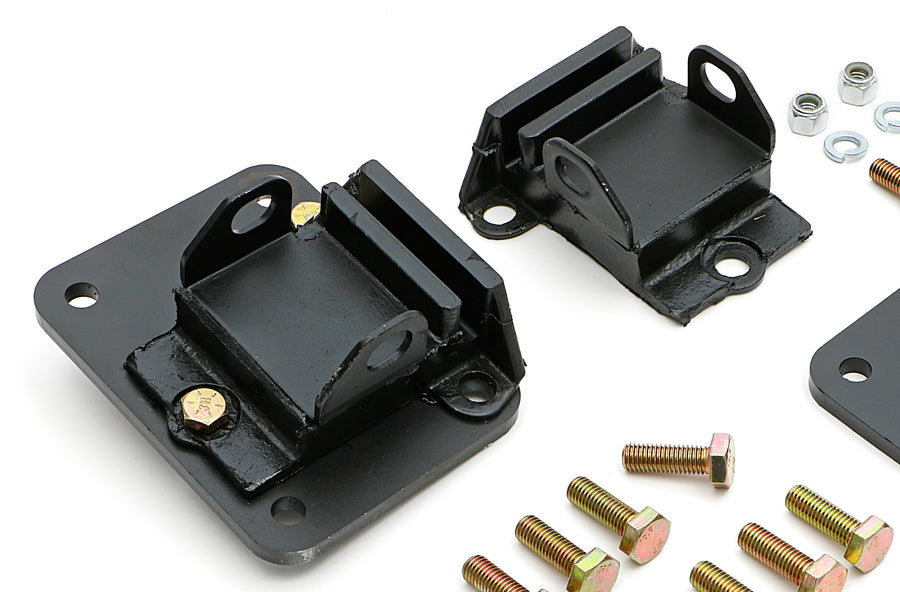 4597-mounts.jpg