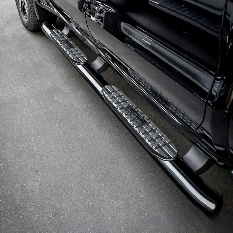 Westin 19-20 Chevrolet/GMC Silverado/Sierra 1500 Double Cab PRO TRAXX 4 Oval Nerf Step Bars - Black