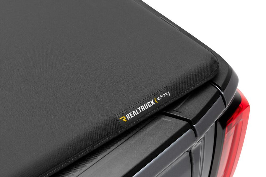 Trifecta Signature 2.0 Tonneau Cover Black Acrylic Canvas 2015-2022 Colorado/Canyon 5' 2 inch Bed Extang