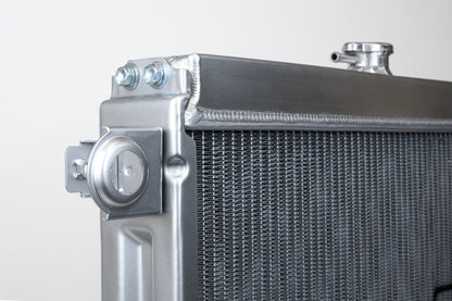 CSF Heavy-Duty Radiator — 1998-2007 Lexus LX470 & Toyota Land Cruiser | 4.7L V8, 2-Row 52mm | 7207