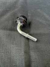 Load image into Gallery viewer, OPEN BOX - Earl&#39;s Performance -8 AN O-Ring Port Male to 5/16&quot; Tube OE Style Quick Connect 935085ERL