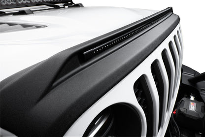 HKY_aeroskinLIghtshield_20JeepGladiatorJT_4dr_BrightWhite_3qtrClose.jpg