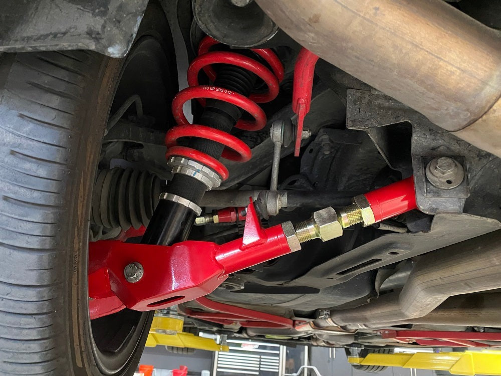 Suspension Engineering Rear Lower Control Arms 2008-2017 Camaro/Pontiac G8/Chevy SS (Adjustable)(Red or Black) 33-1036