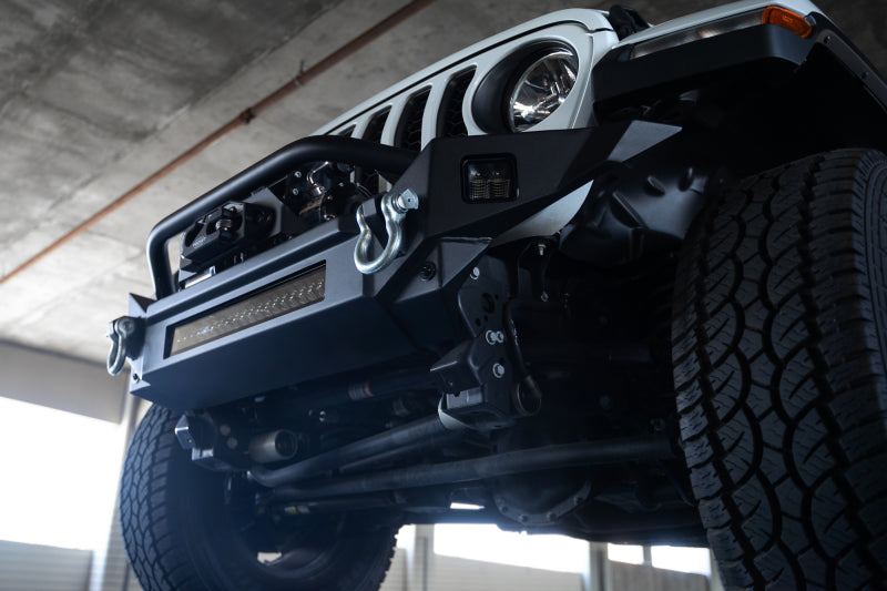 DV8 Offroad 18-23 Jeep Wrangler JL / 20-23 Jeep Gladiator JT FS-7 Mid-Width Winch Front Bumper