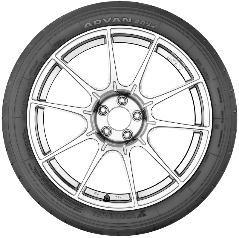 Yokohama Advan A052 Tire - 255/40R18 99Y